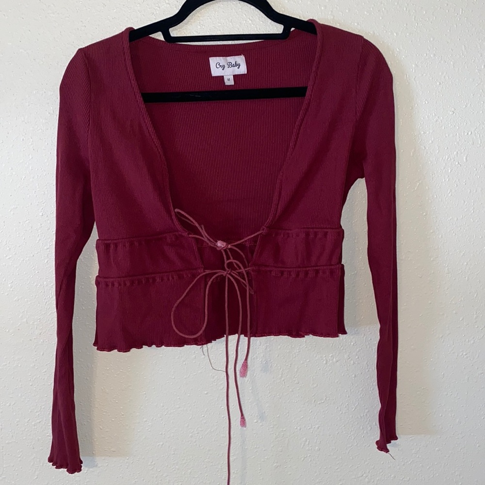 Fun long sleeve crop with ties